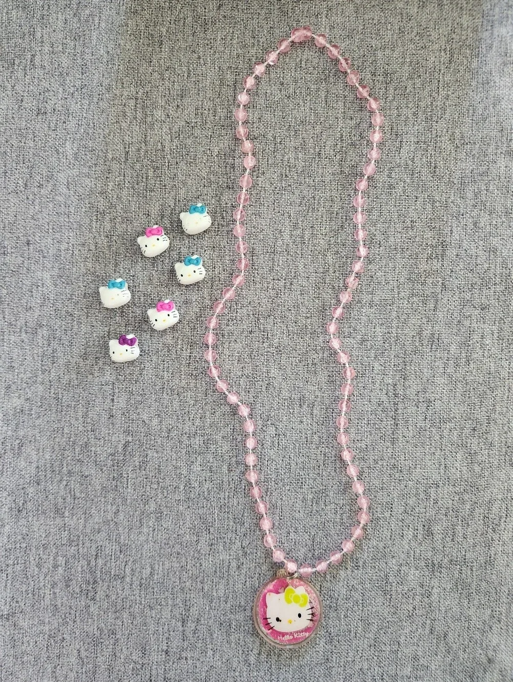 Assorted Hello Kitty Toys - Necklace And Beads